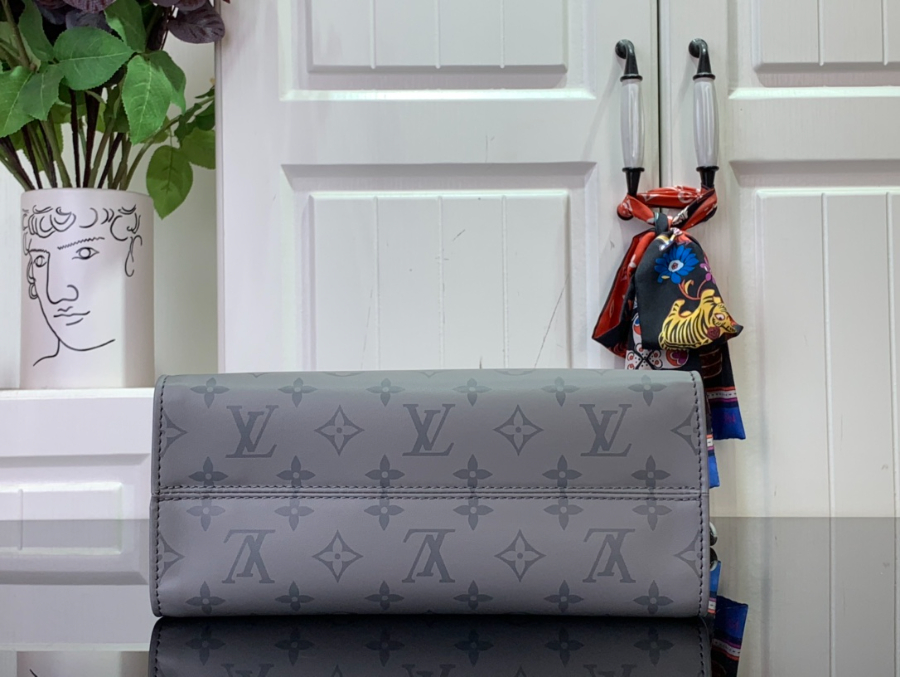 루이비통 모노그램 온더고 스몰 251911.5cm 그레이4.jpg