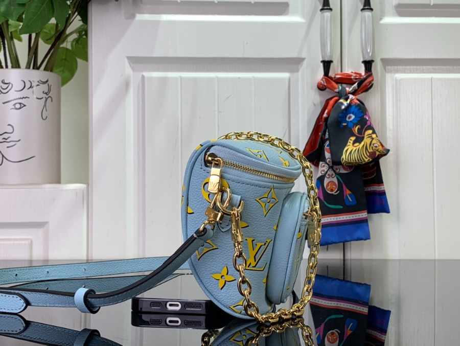루이비통 미니 범백 17129.5cm M83694 블루3.jpg