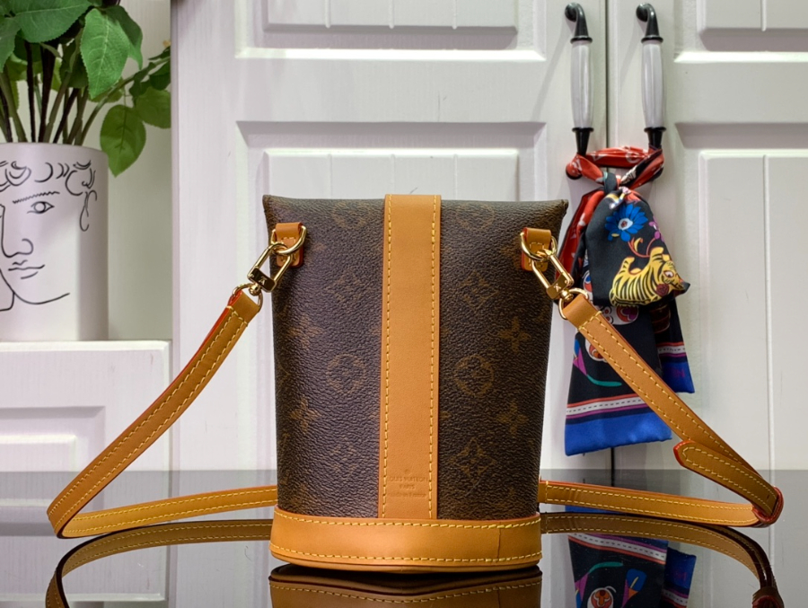 루이비통 엔벨로프 파우치 모노그램 M11629 12.5188.5cm2.jpg