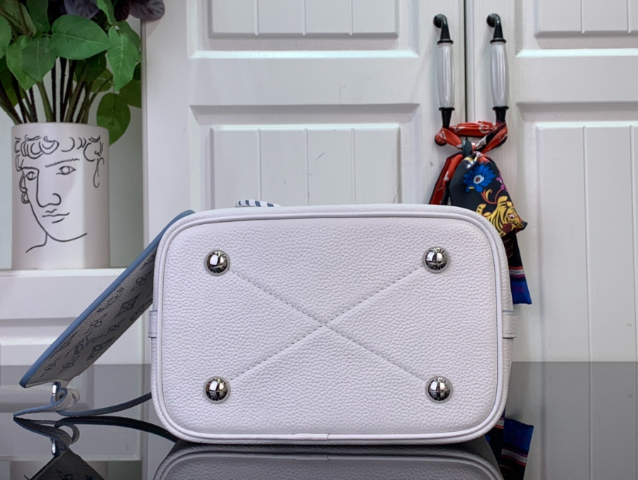 루이비통 블라썸 PM 마히나 화이트 블루 M11734 202012.5cm5.jpg