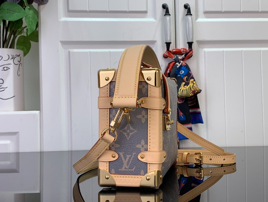 루이비통 사이드 트렁크 M12428 21146cm3.jpg