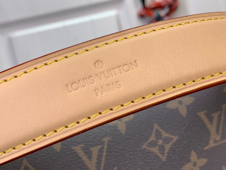 루이비통 사이드 트렁크 M12428 21146cm8.jpg