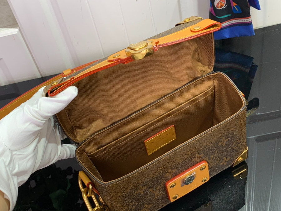 루이비통 소울 트렁크 모노그램 M11535 19157cm5.jpg