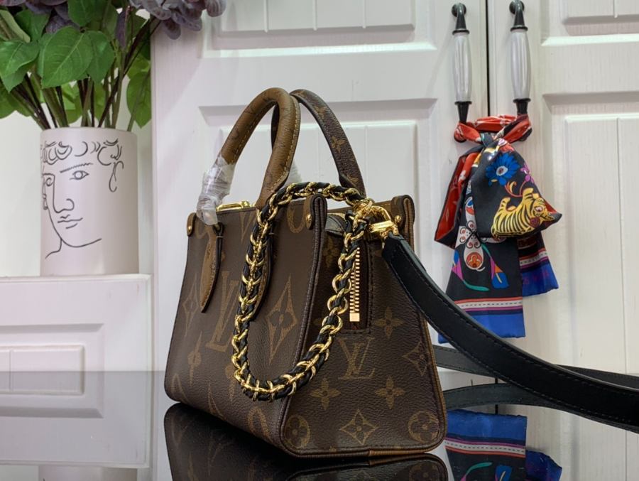 루이비통 온더고 이스트 웨스트 체인 M14236 131025cm 브라운3.jpg
