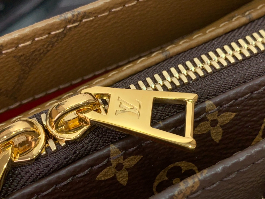 루이비통 온더고 이스트 웨스트 체인 M14236 131025cm 브라운6.jpg