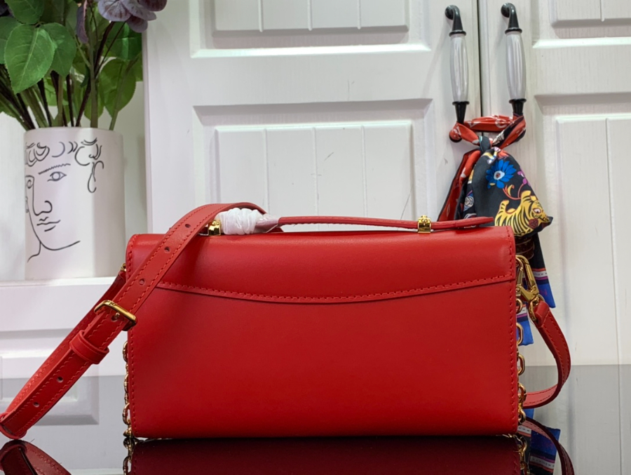 루이비통 월릿 온 체인 카퓌신 12423cm M12405 레드2.jpg