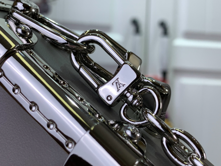 루이비통 슬림 트렁크 그레이 23124cm M254456.jpg