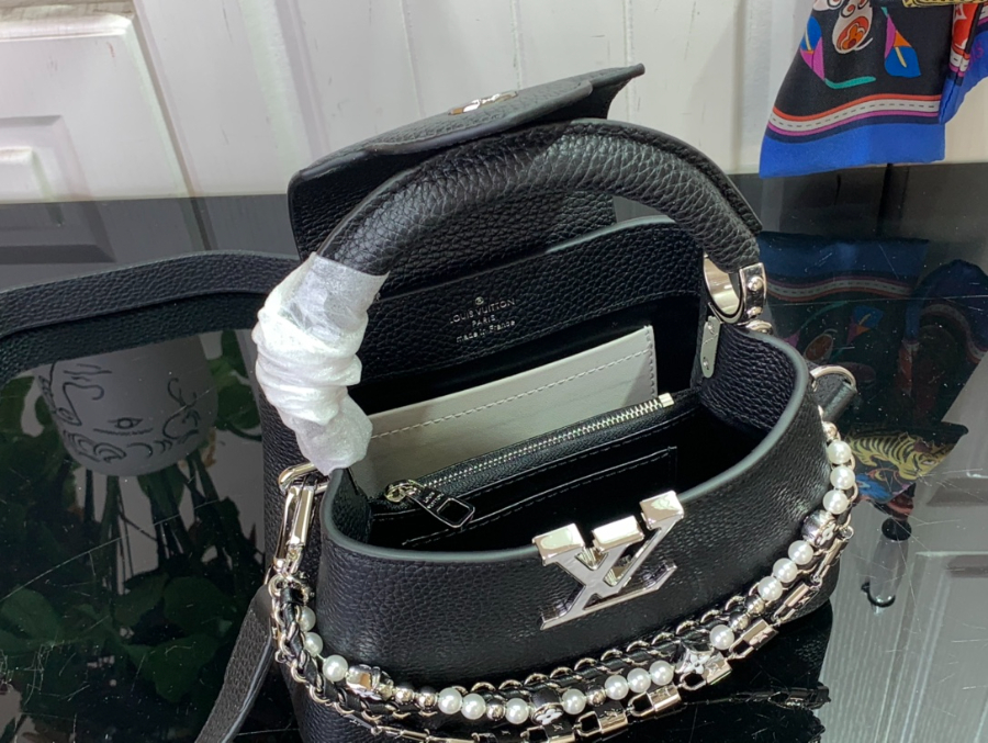 루이비통 진주 카퓌신 블랙 2113.68cm M119085.jpg