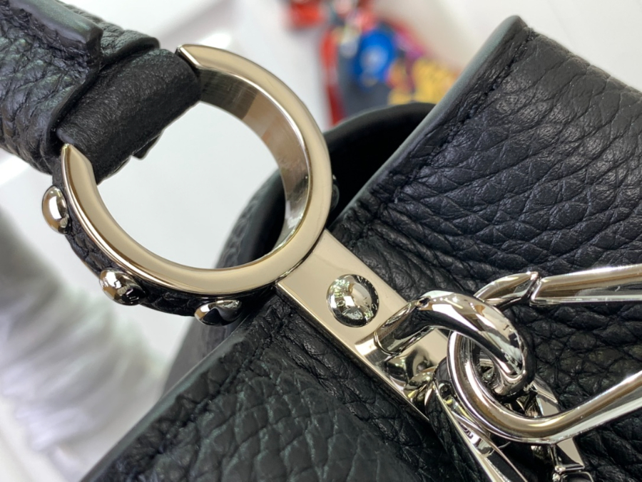 루이비통 진주 카퓌신 블랙 2113.68cm M119086.jpg