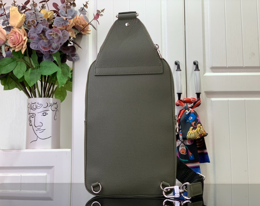 루이비통 에비뉴 슬링백 M30973 20317cm2.jpg