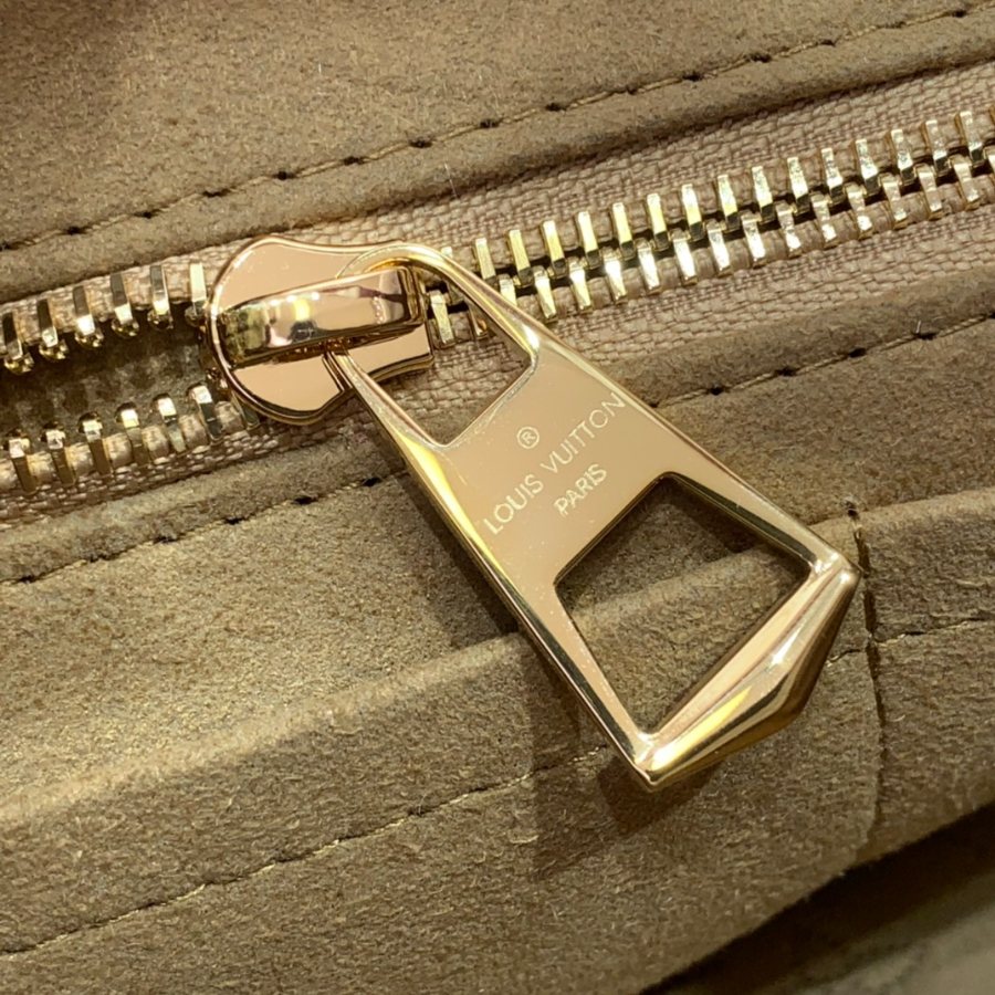 루이비통 캐리올 PM 스몰 M11843 241229cm7.jpg