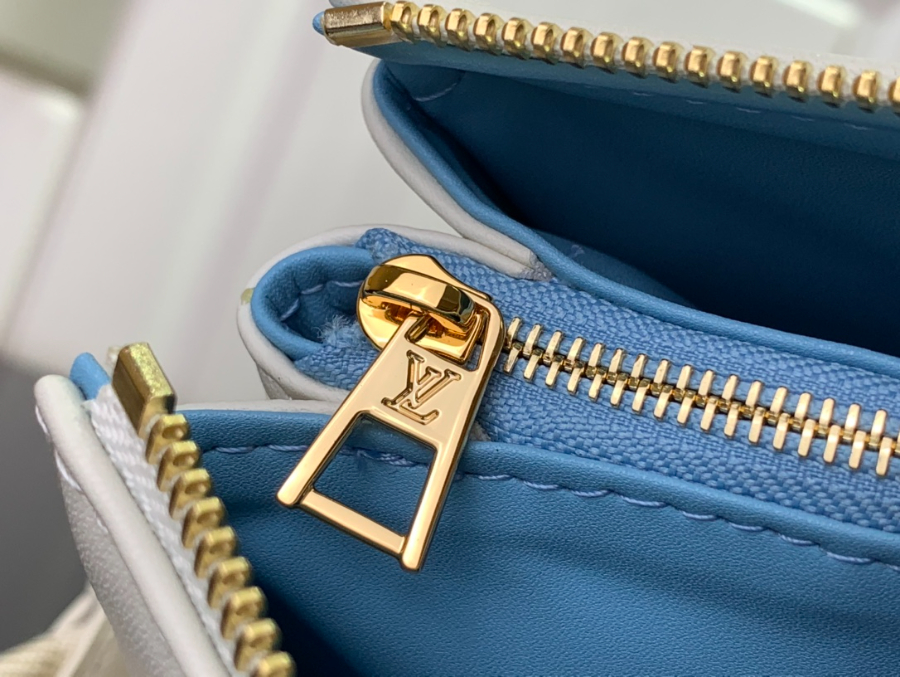 루이비통 쿠상 PM 스몰 M11225 262012cm 화이트6.jpg