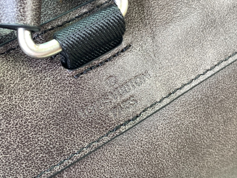 루이비통 크리스토퍼 MM M11521 384412.5cm8.jpg