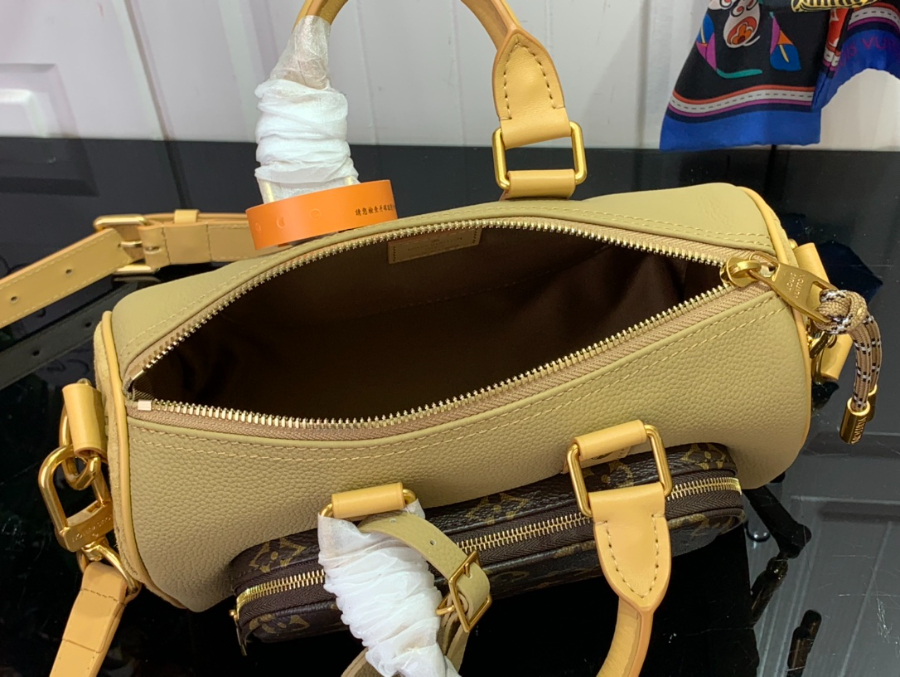 루이비통 키폴 반둘리에 25 베쥬 M12627 151125cm5.jpg