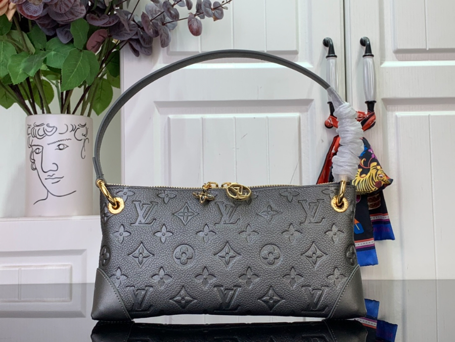 루이비통 포세트 세브르 M12174 105.12cm 그레이1.jpg