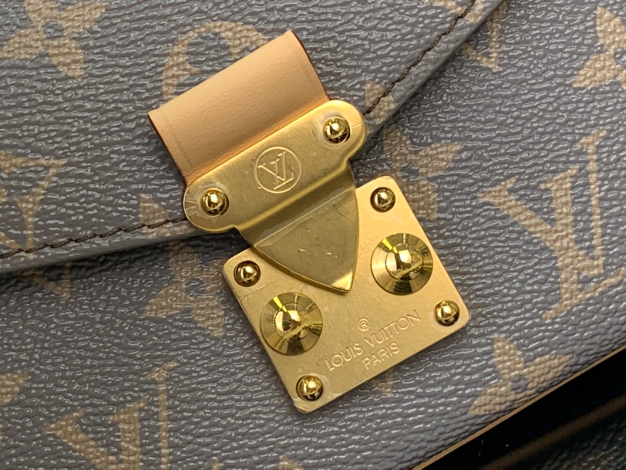 루이비통 포쉐트 메티스 이스트 웨스트 숄더백 M12429 21.513.56cm6.jpg