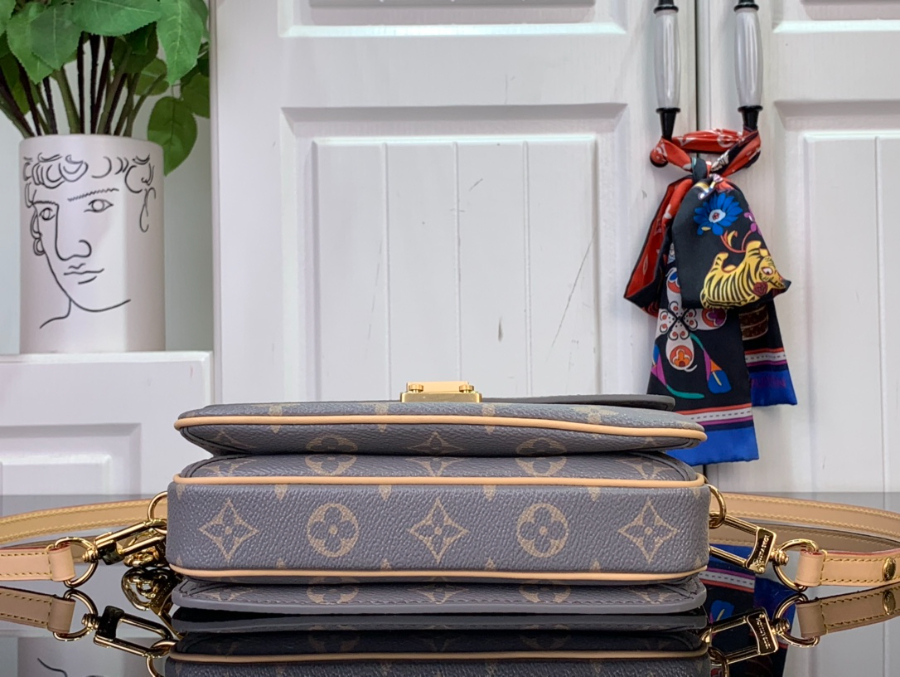 루이비통 포쉐트 메티스 이스트 웨스트 숄더백 M12429 21.513.56cm4.jpg