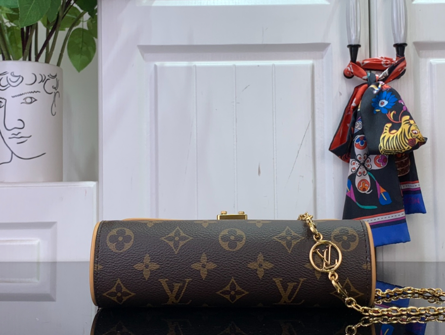 루이비통 포쉐트 카미유 M13566 20.5116cm 브라운4.jpg