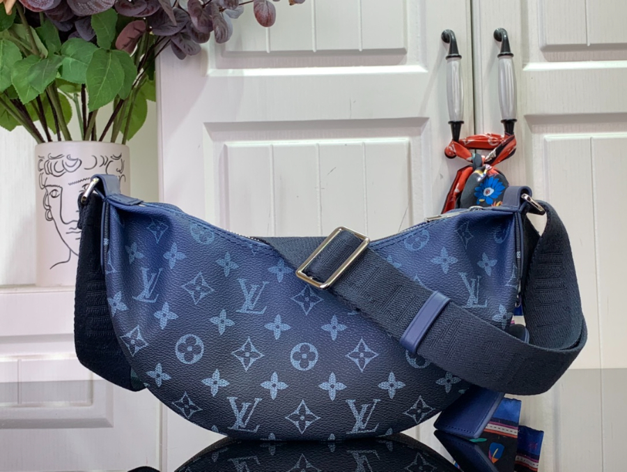 루이비통 해먹 백 M11594 15828.5cm 블루2.jpg