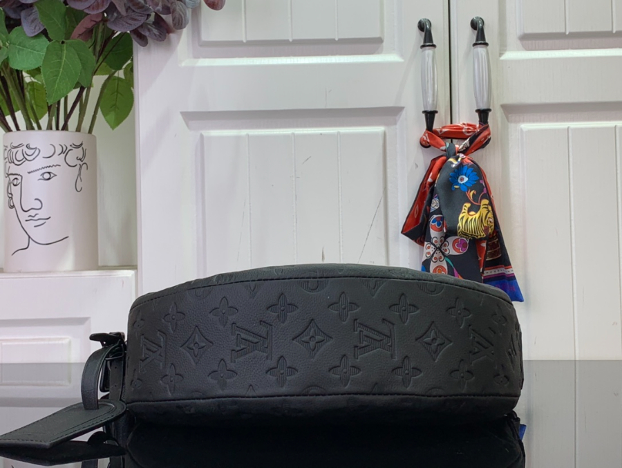 루이비통 해먹 백 M12510 15828.5cm 블랙4.jpg