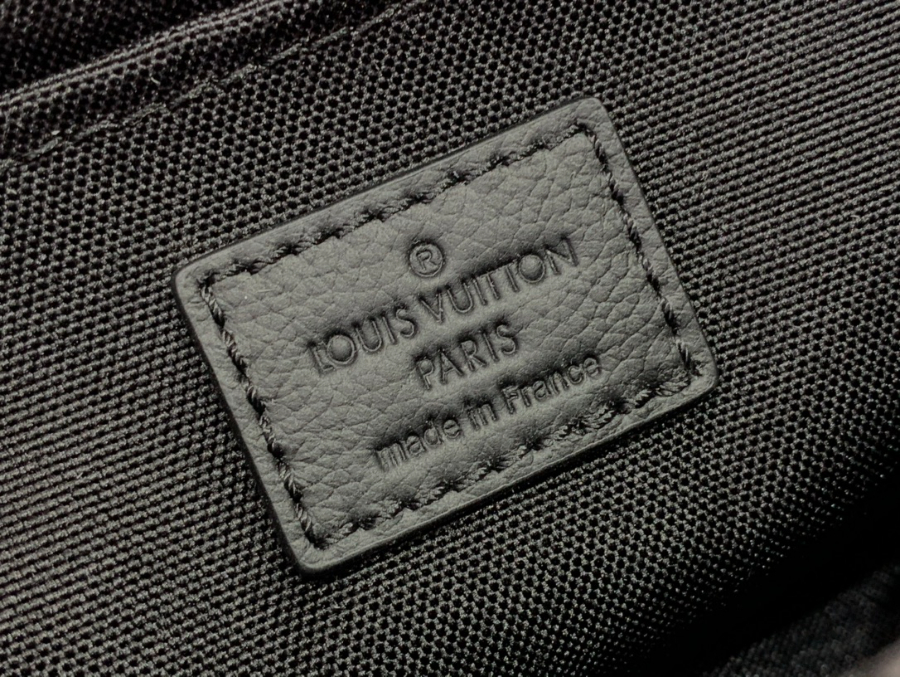 루이비통 해먹 백 M12510 15828.5cm 블랙9.jpg