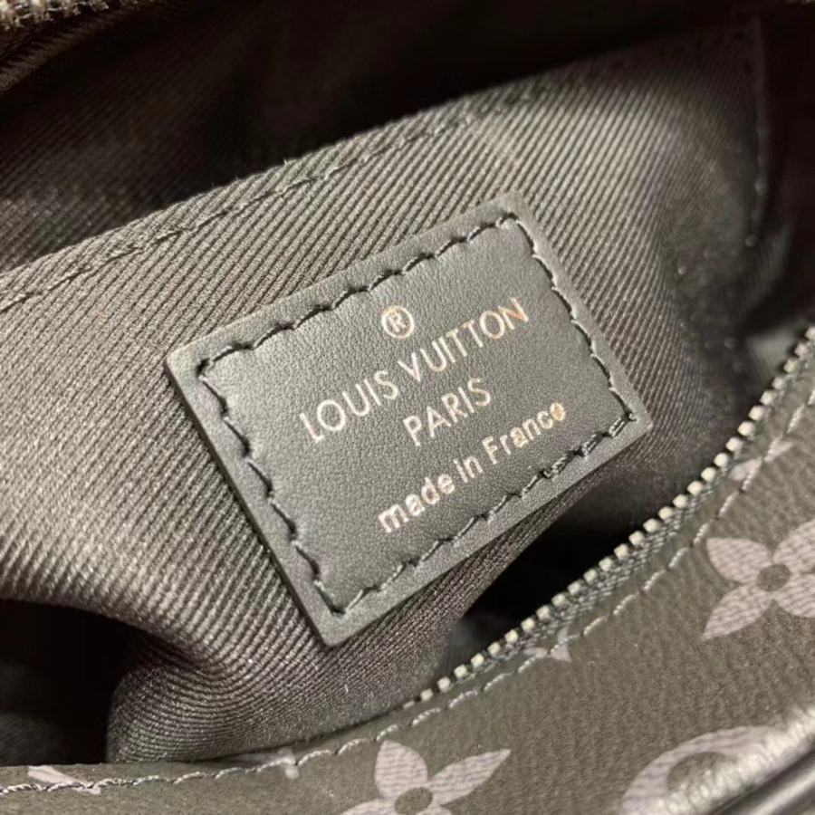 루이비통 68906 미니 소프트 트렁크백 블랙7.jpg