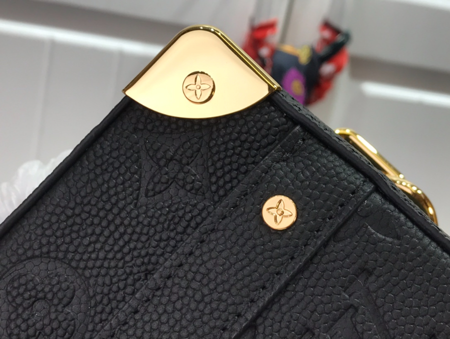 루이비통 NBA 핸드 트렁크 M57971 21.5157cm 블랙6.jpg