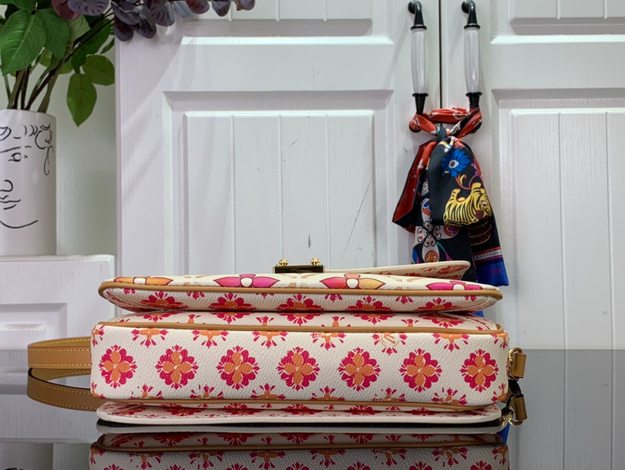 루이비통 POCHETTE MÉTIS 숄더백 25197cm M114614.jpg