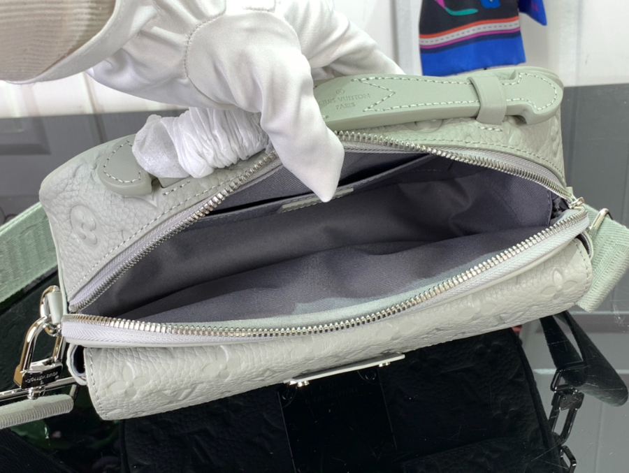 루이비통 S-락 메신저 백 M23152 22188cm 그레이5.jpg