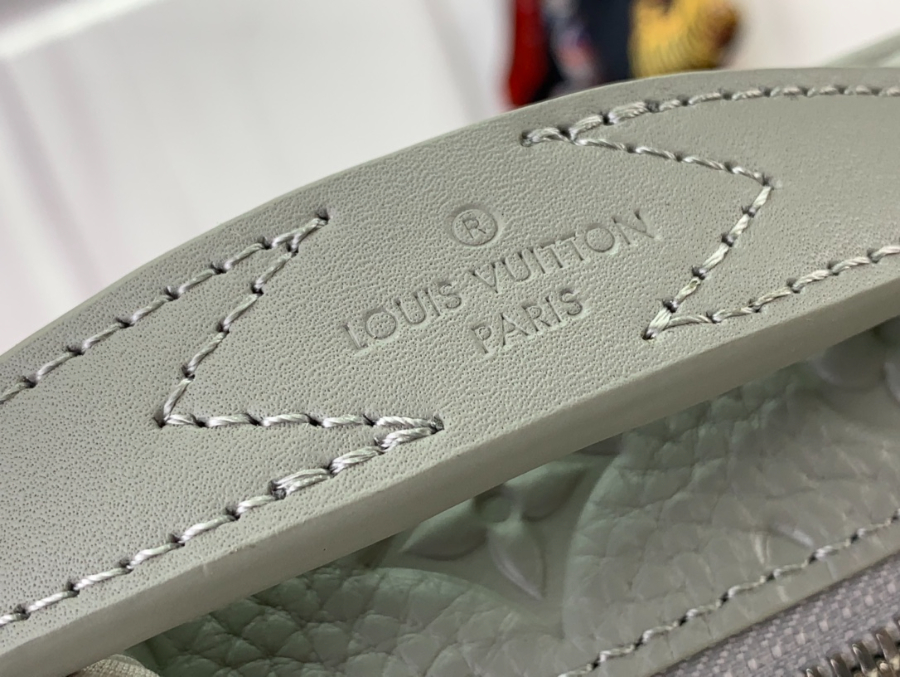 루이비통 S-락 메신저 백 M23152 22188cm 그레이7.jpg