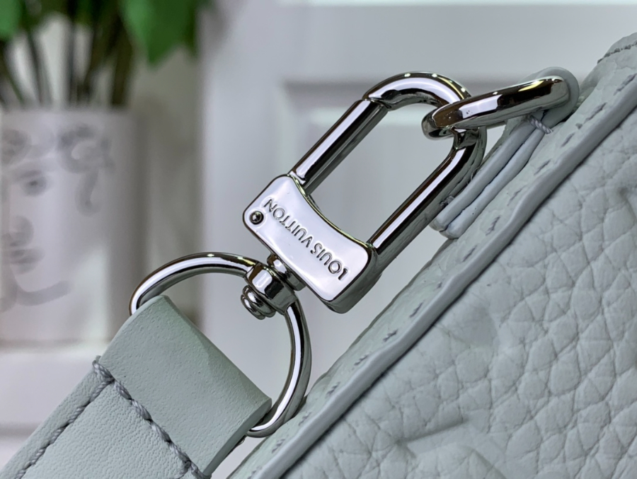 루이비통 S-락 버티컬 M82568 12197cm 그레이7.jpg