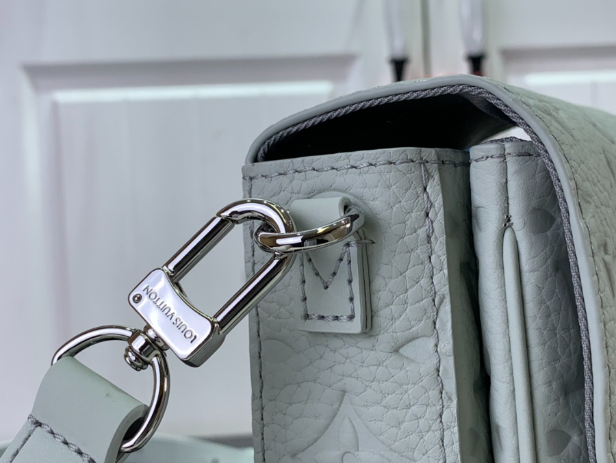 루이비통 S-락 버티컬 M82568 12197cm 그레이8.jpg