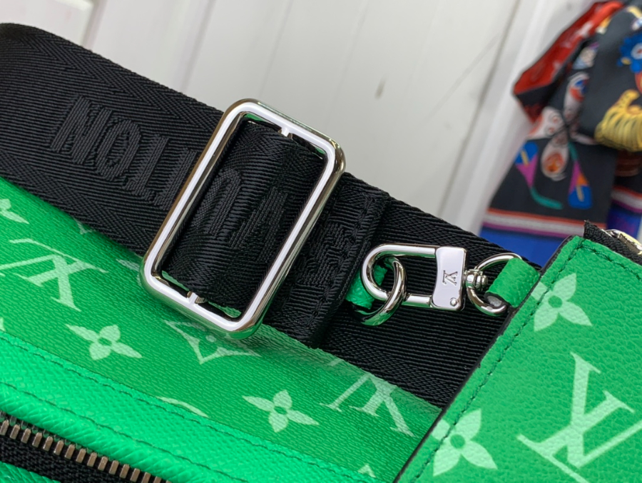 루이비통 가스통 웨어러블 월릿 크로스백 M83099 2214.54.5cm 2컬러11.jpg