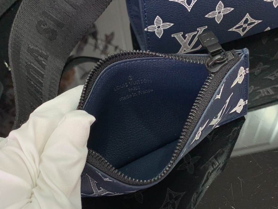루이비통 가스통 웨어러블 월릿 크로스백 M83384 2214.54.5cm6.jpg