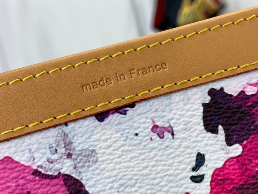 루이비통 가스통 웨어러블 월릿 크로스백 M83466 2214.54.5cm 레드8.jpg