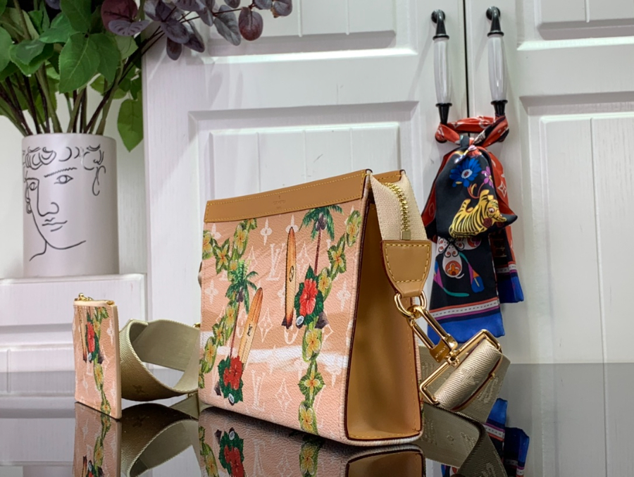 루이비통 가스통 웨어러블 월릿 크로스백 M83466 2214.54.5cm 베이지3.jpg