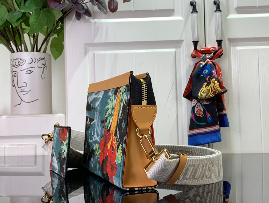 루이비통 가스통 웨어러블 월릿 크로스백 M83466 2214.54.5cm 흑녹색3.jpg