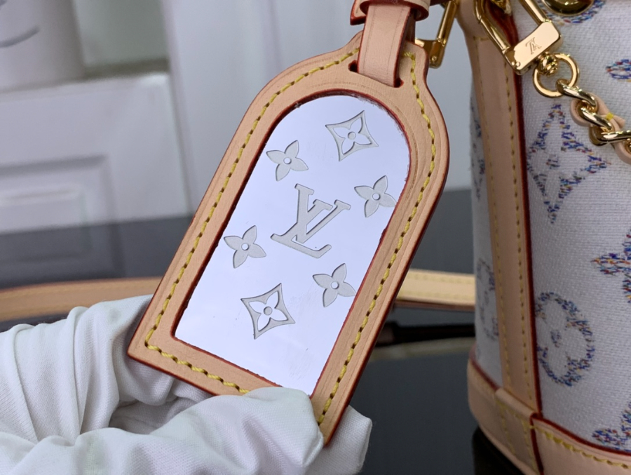 루이비통 나노 노에 M83453 131610cm7.jpg