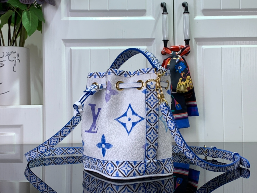 루이비통 나노 노에 백 M82386 131610cm 2컬러11.jpg