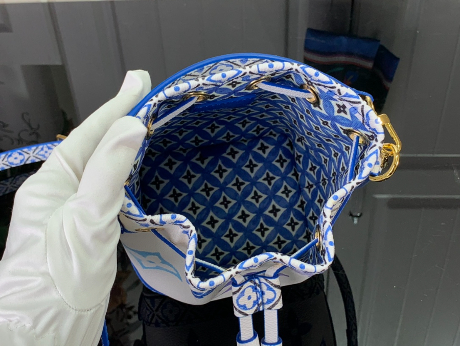 루이비통 나노 노에 백 M82386 131610cm 2컬러13.jpg