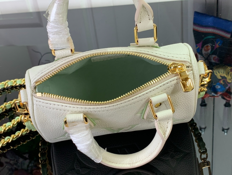 루이비통 나노 스피디 M24169 16107.5cm 연그린5.jpg