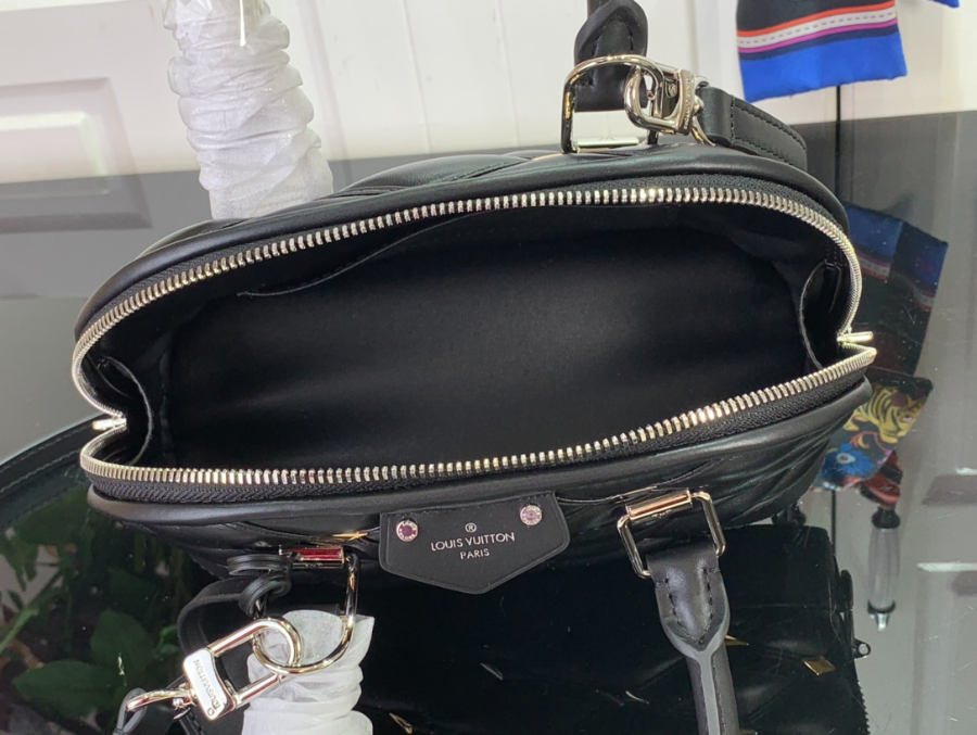 루이비통 나노 알마 BB M83019 2컬러 231711cm05.jpg