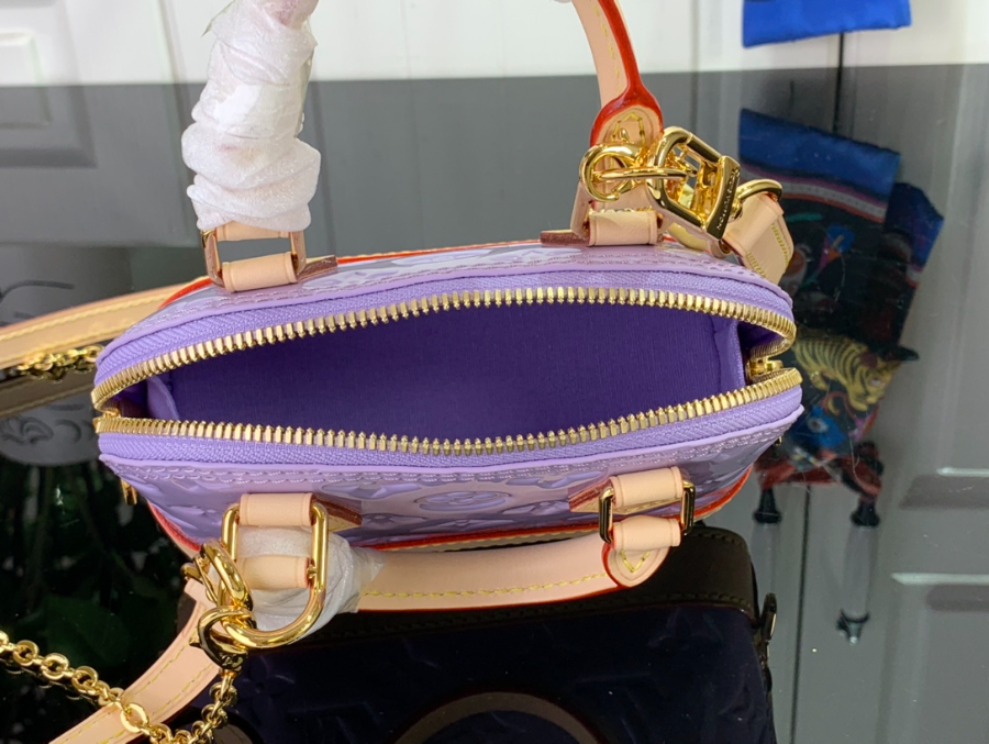 루이비통 나노 알마 베르니 모노그램 라일락 M82974 18128cm5.jpg