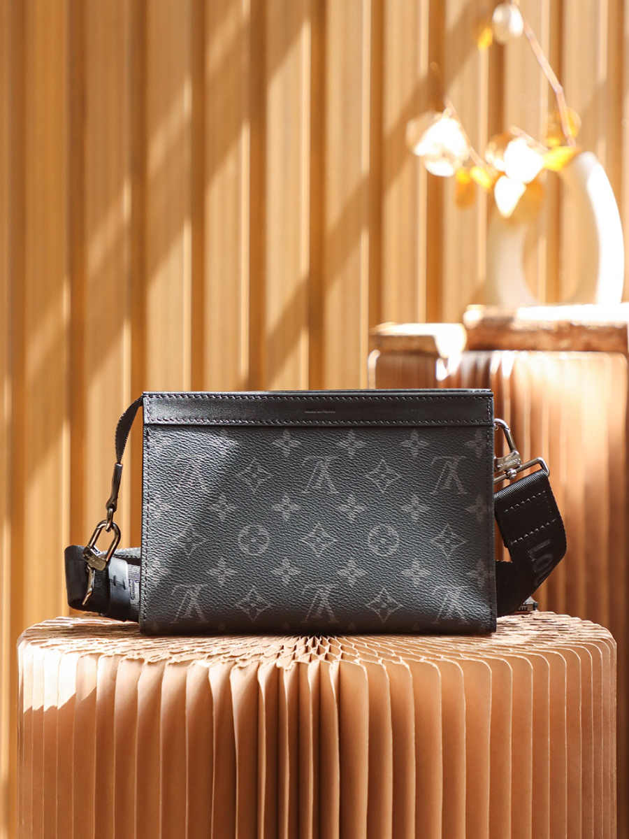 루이비통 남성 가스통 웨어러블 월릿 M64608_22x14.5x4.5cm04.jpg