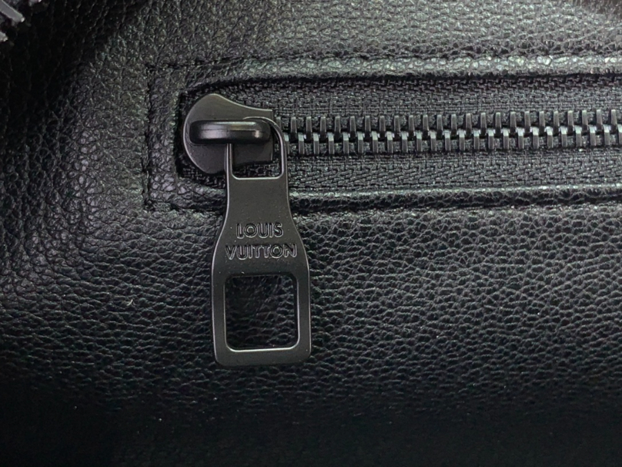 루이비통 돕 키트 281516.5cm M11497 다크 블루8.jpg