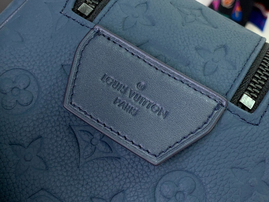 루이비통 돕 키트 281516.5cm M11497 다크 블루7.jpg