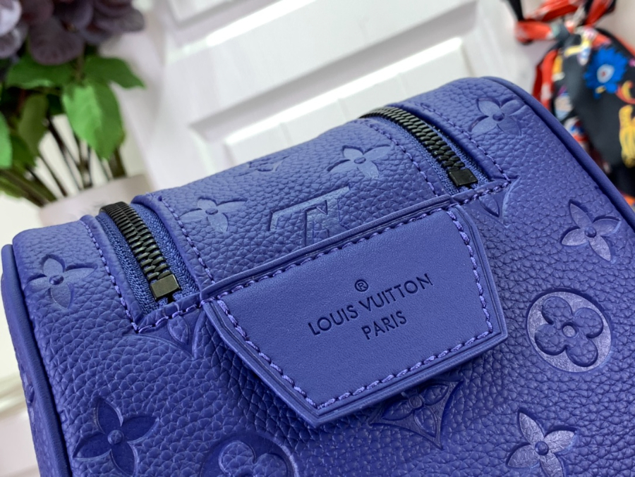 루이비통 돕 키트 파우치 M82576 281516.5cm 블루8.jpg