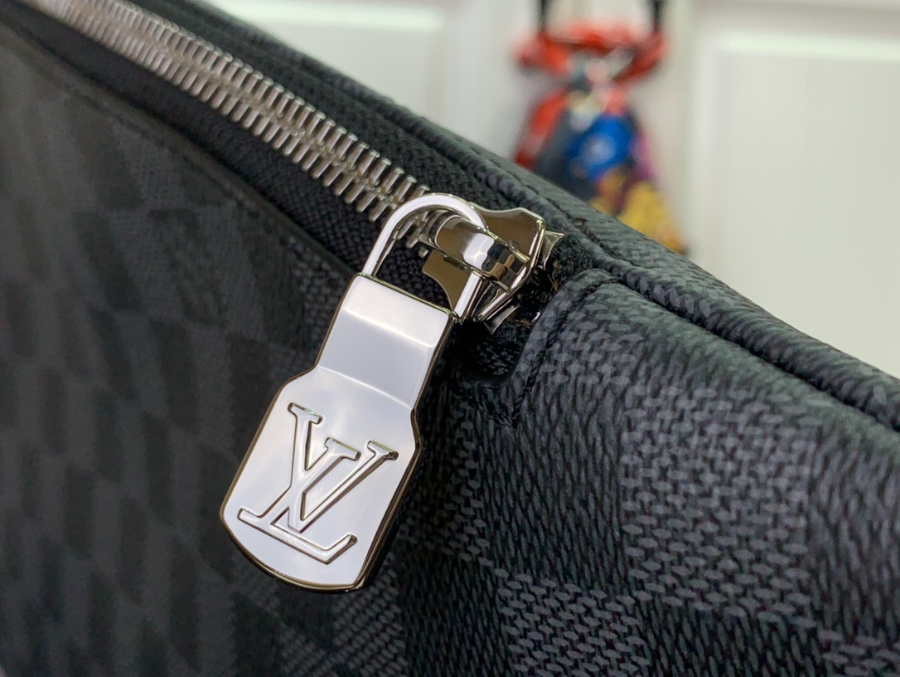 루이비통 듀오 슬링 백 20426cm M30936 3컬러07.jpg