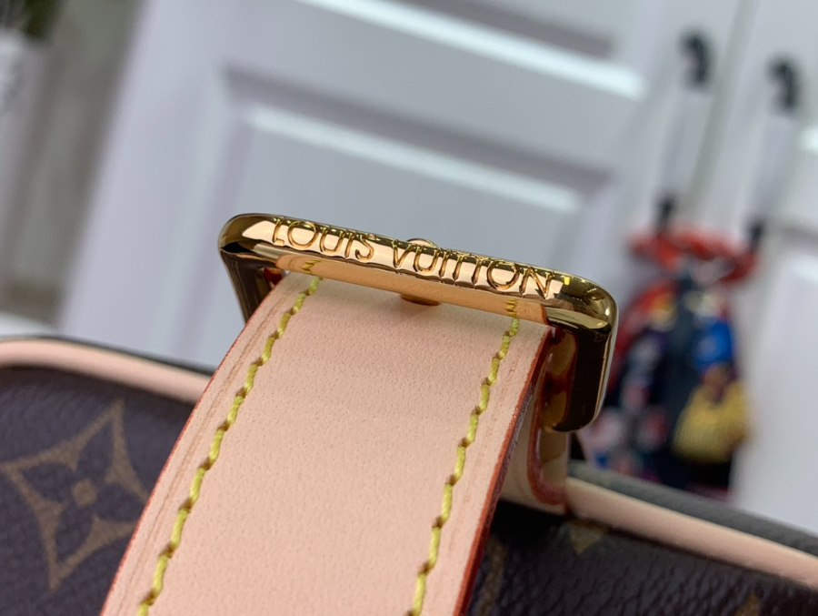 루이비통 락커 돕 키트 M83112 M83113 2컬러17.jpg