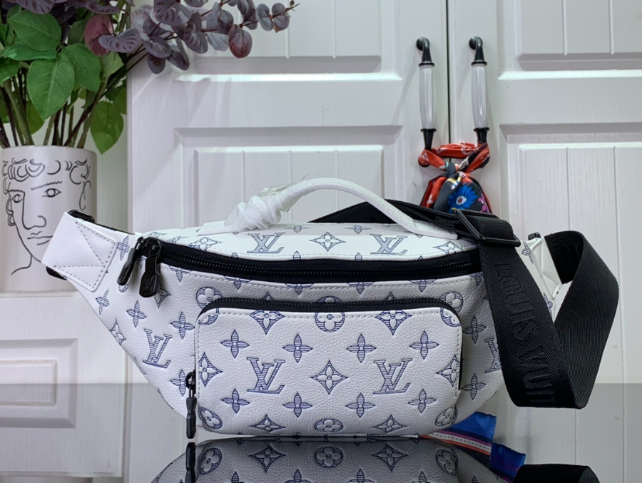 루이비통 러시 범백 화이트 M25227 30158cm1.jpg